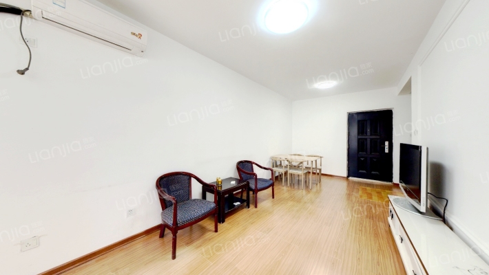 朝南的两居还是明卫的，社区环境好，-客厅