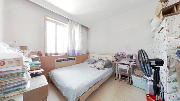 双语*房，低单价，中等装修，房本满五，配贷款-卧室B