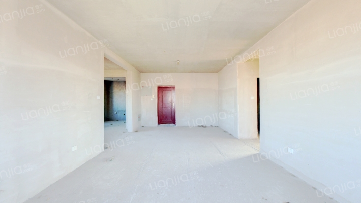 此房房本满五年税费低，采光没有遮挡 集中供暖-客厅