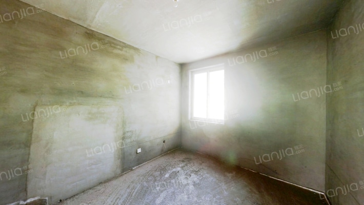 经典板楼户型，公摊小，采光充足，房本满五-卧室B