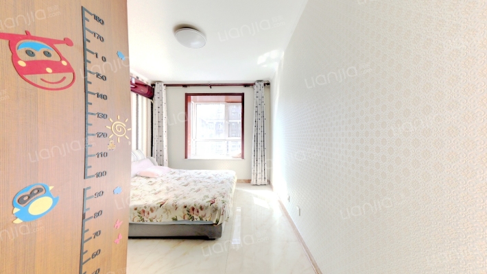 出售天地新城南北通透大三居 精装好楼层采光无遮挡-卧室C