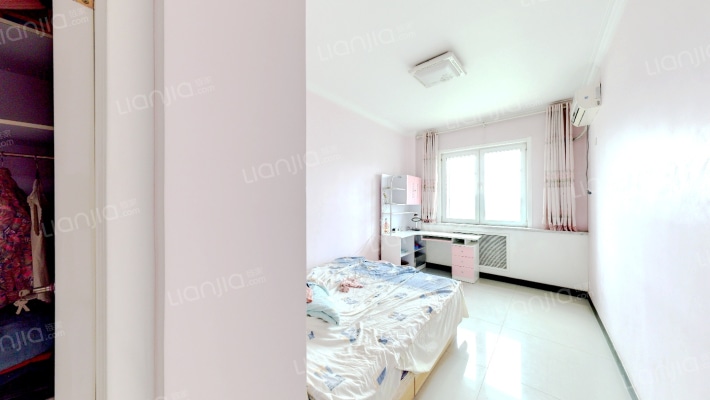 朝阳路 水乡园 南北通透大三居 集中供暖 免费停车-卧室C