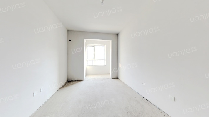 洋房南北通透，采光视野好配套设施齐全，交通便利。-卧室C