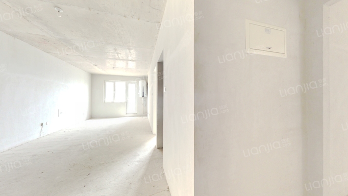 本房为经典全南两居户型，格局方正，小区中间位置-客厅