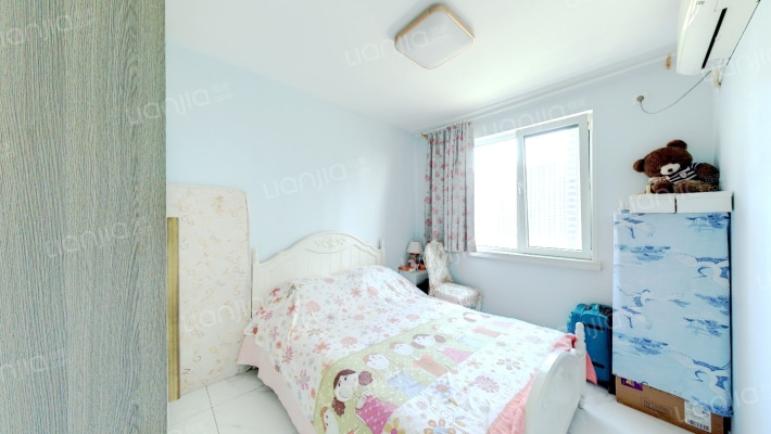 狮子城精装南北通透三居室，房本满二-卧室A