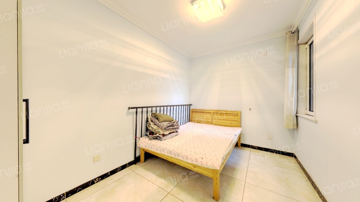 高楼层 精装修 03户 视野开阔 满二-卧室A