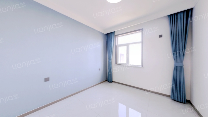 此房采光好，房本满二过户费低公园式社区-卧室A