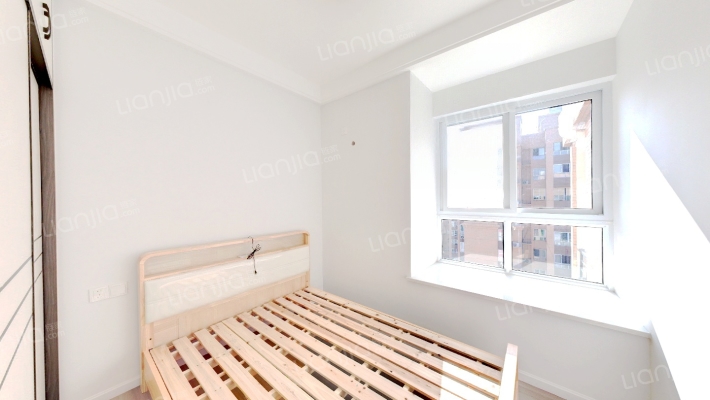 精装2室视野宽阔，拎包入住，小区环境好，绿化面积大-卧室B