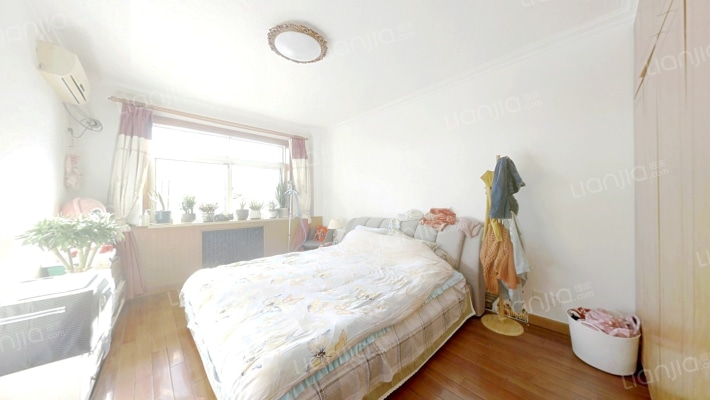 此房满五年唯一 南北通透无遮挡 838沿线-卧室C