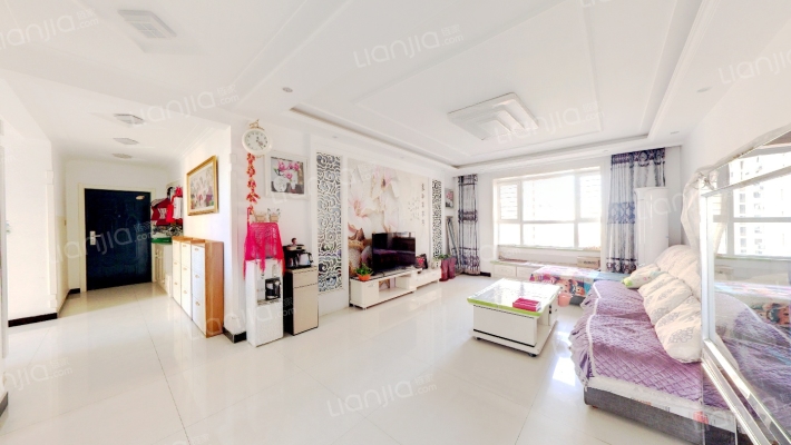 水岸花城 3室2厅 南 北-客厅