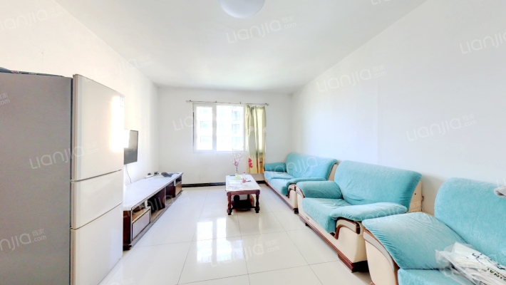 此房满五唯一，全阳户型，采光好，业主诚心想出手。-客厅