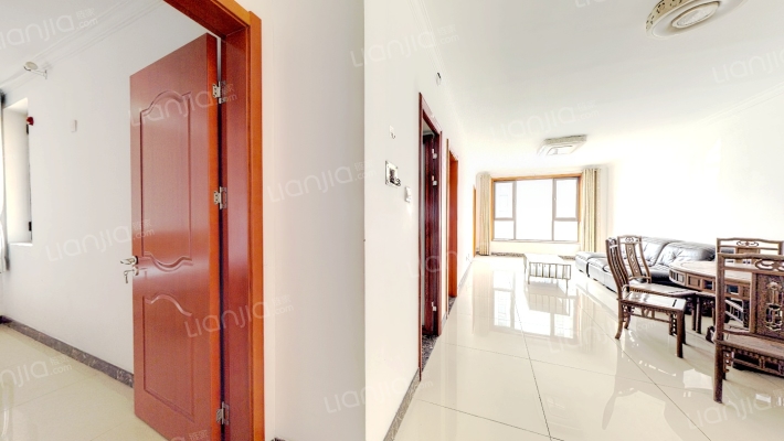 房本满二，业主诚意出售，看房有密码-客厅