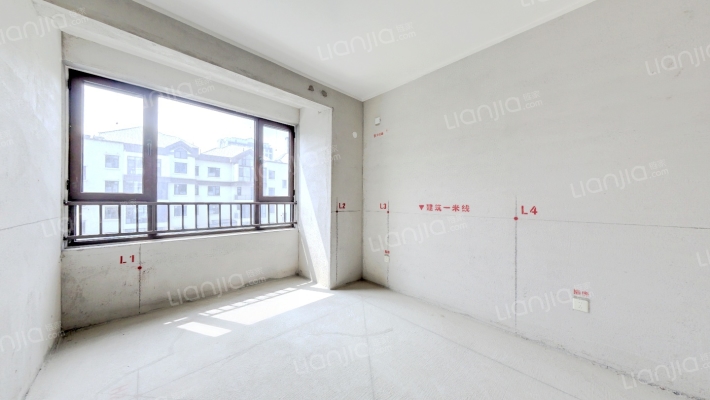 园林洋房社区 南北通透三居双卫 毛坯 看房方便-卧室A