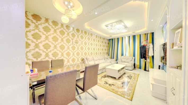 人车分流 出行方便。交通便利，出行方便-客厅