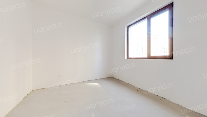 南北通三居，毛坯随意装修，采光充足-卧室B