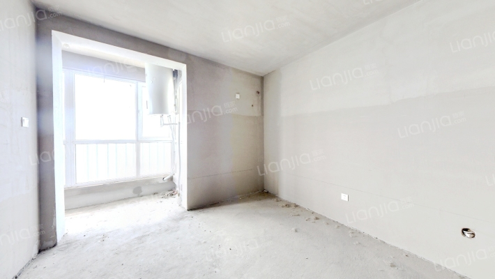 凯旋门全南两居，双卧朝南，全天采光好，业主诚信出售-卧室A