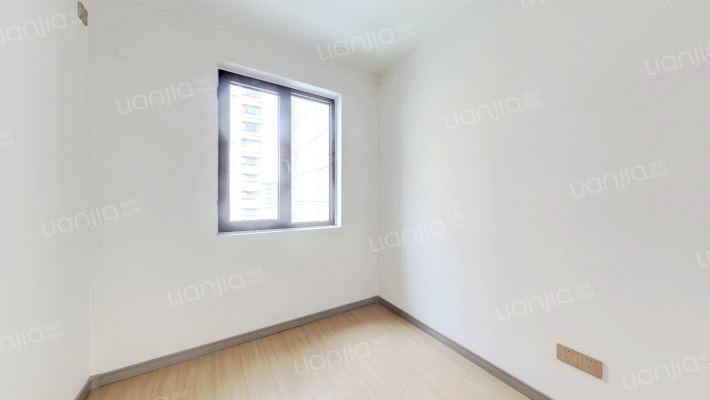 樾府国际一期 全明三居室 南北通透 现房 拎包入住-卧室C