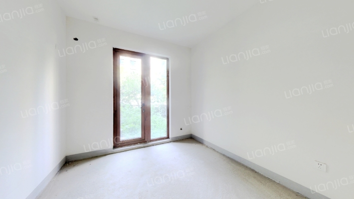 高铁板块洋房，电梯入户，一层大院子-卧室B