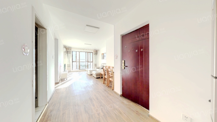 鸿坤理想湾洋房一梯两户，南北通透。-客厅