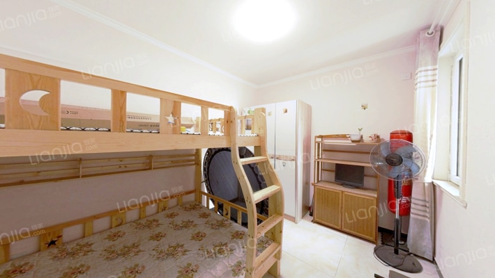 出入方便 20号楼 朝南大两居 精装修 满二 带家具家电-卧室A