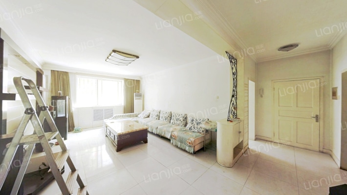 金地小区，南北通透三居，满五，简装，看房方便-客厅