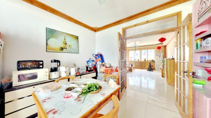 燕赵花园 好楼层 带车库地下室 房本满-餐厅