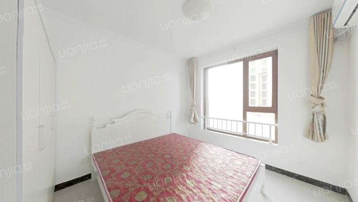 此房户型方正，拎包入住 交通便利，配套齐全-卧室B