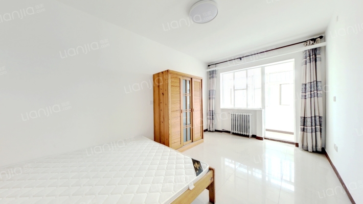 出售老农行小区  南北通透两居 交通方便-卧室B