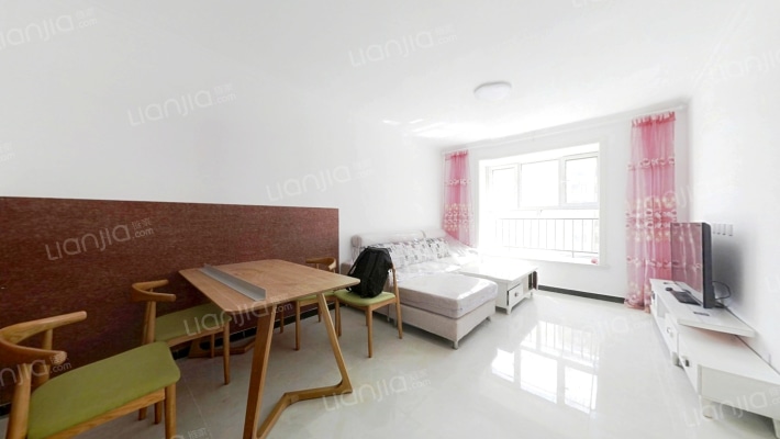 名流美域 朝南两居两居室 采光好 持续强-客厅