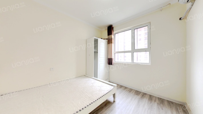 南北通透三居，自住精装修.业主诚意出售-卧室A