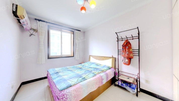 出售宏远家园南北通透两居 满五唯一-卧室B