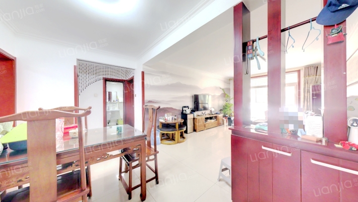 名流带院三居室 精装修拎包入住 出门德信公园-客厅