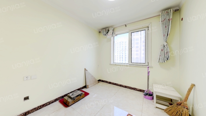 高铁狮子城南北通透户型.采光好.出行方便.-卧室B