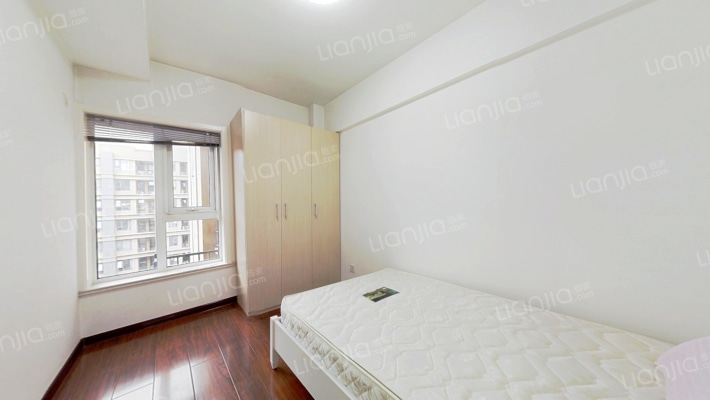 钻石广场 2室1厅 北 南-卧室A