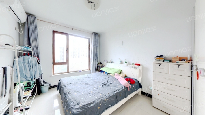 高铁新干线 3室1厅 南 北-卧室C