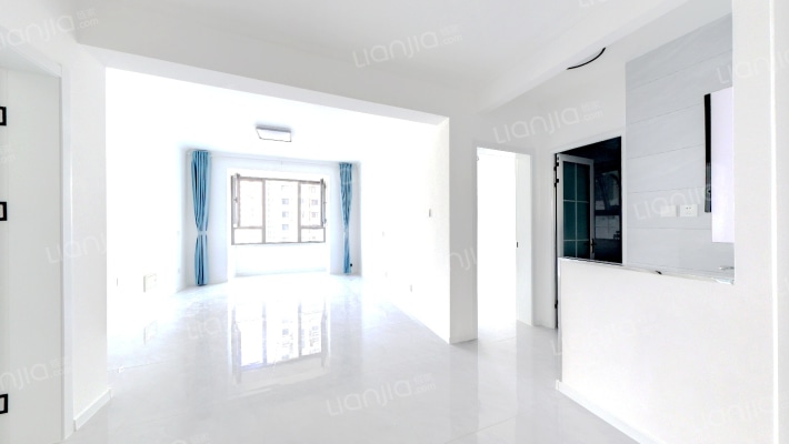 天伦湾全南大两居中间楼层精装未住空房-客厅