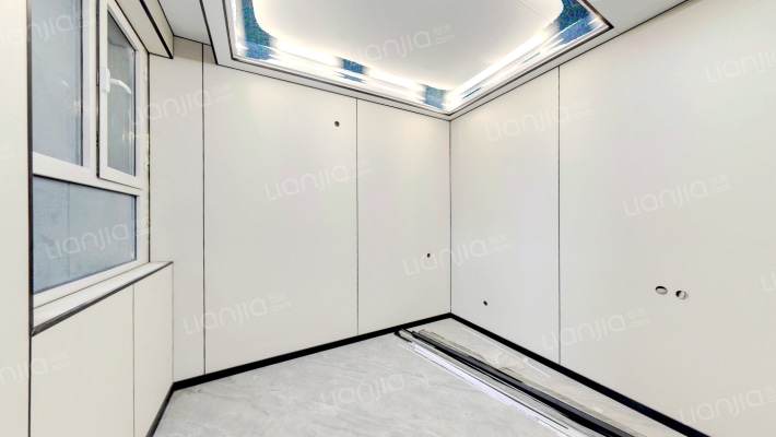 毛坯 中低层 朝阳大两居 前面没有楼无遮挡 小区中间-卧室A