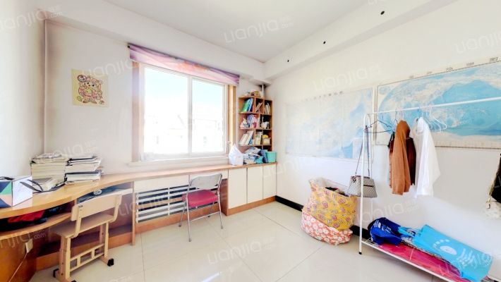 平安小区六号院 4室2厅 南 北-卧室A