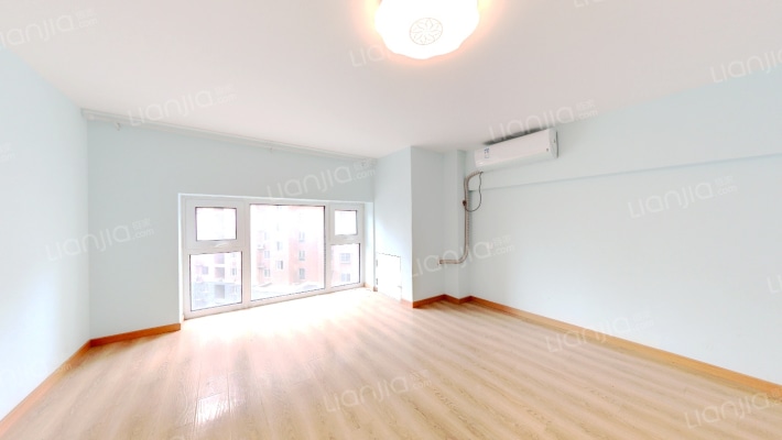 德信公园旁125平复式，精装修，随时看房-卧室B