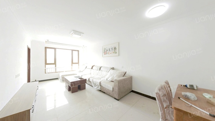 小区西侧，精装修全阳小三居，品牌家具家电-客厅