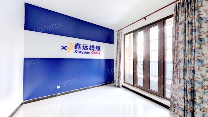 鸿坤理想湾南区别墅，带小院，负一层和地上二层。-卧室E