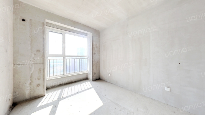 万悦城两居室诚意出售，毛坯房满二-卧室B