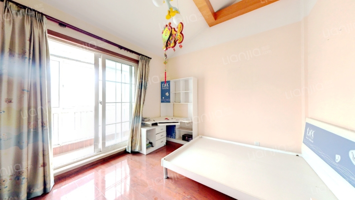 别墅法式独栋精装修带南向大花园300平附百平半地下-卧室D