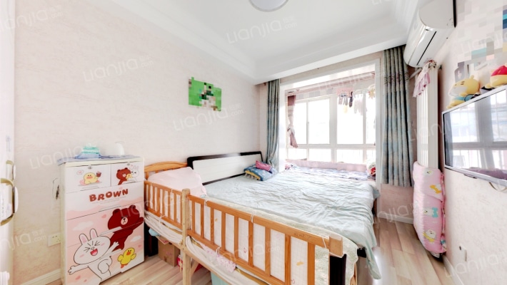 华阳温馨，经典板楼，南北双通透，精装修，难得户型-卧室A