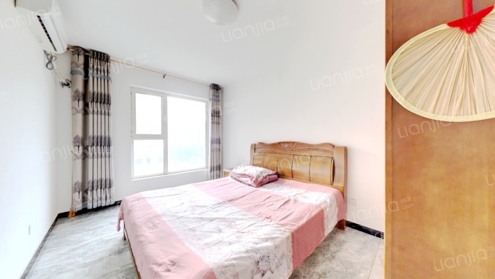 精装大两居 高楼层采光和视野好-卧室B