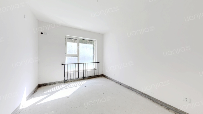 K2狮子城南区 3室1厅 南 北-卧室C