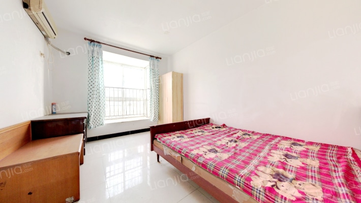 朝阳路 电梯房南北通透三居室 带地下室-卧室B