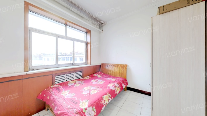 东兴北街 光明小区 本房价格低-卧室C