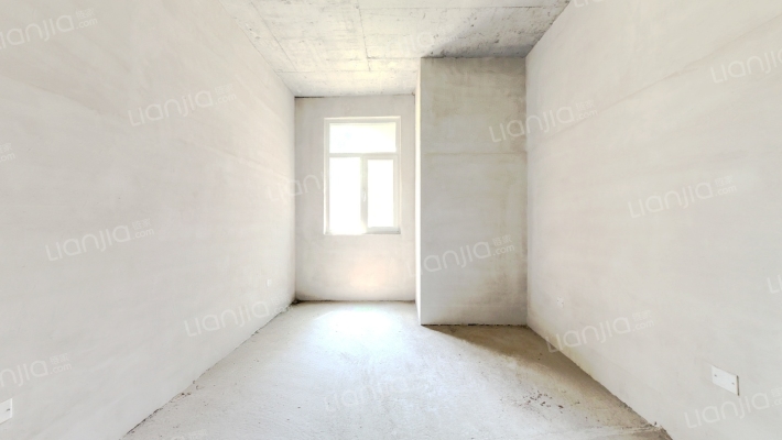 高尔夫别墅区 住在公园里 爱伦堡 联排别墅-卧室A