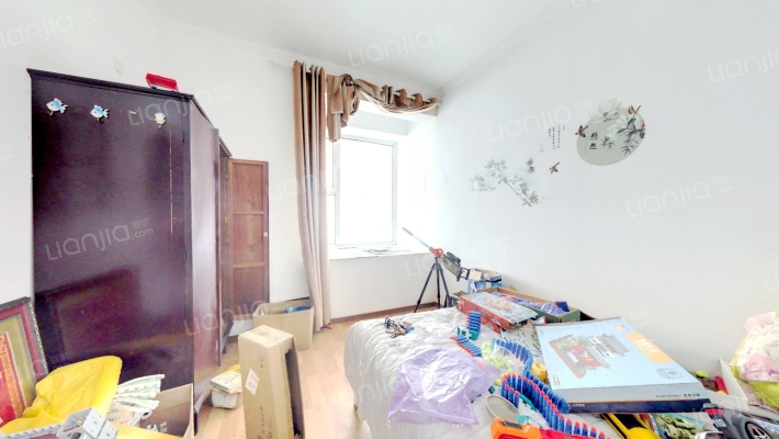 K2狮子城南区 6室2厅 南 北-卧室C